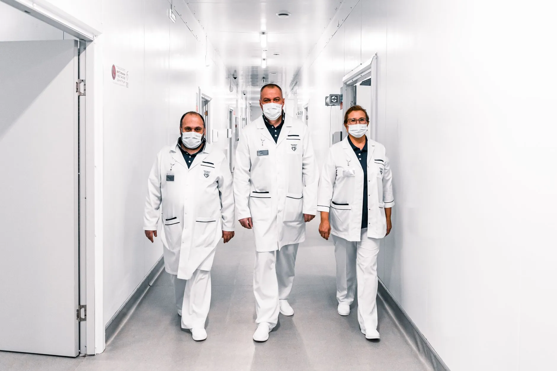 2024年影视制作技术新趋势：AI与虚拟制片如何重塑行业标准